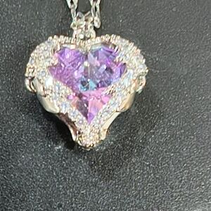 Elegant Heart-Shaped Purple Pendant Necklace